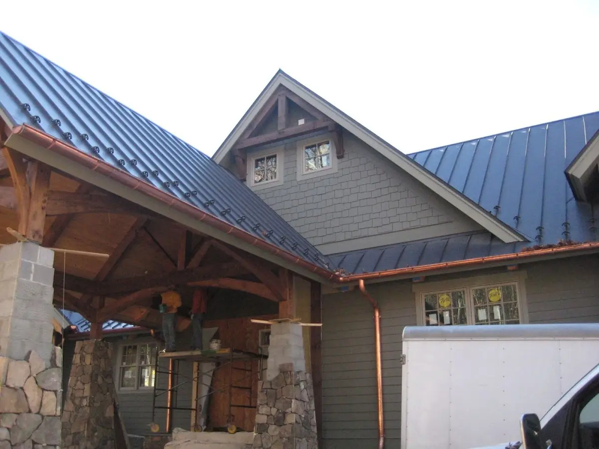 Craftsman Roofing team delivering quality roofing work in Saint Joseph